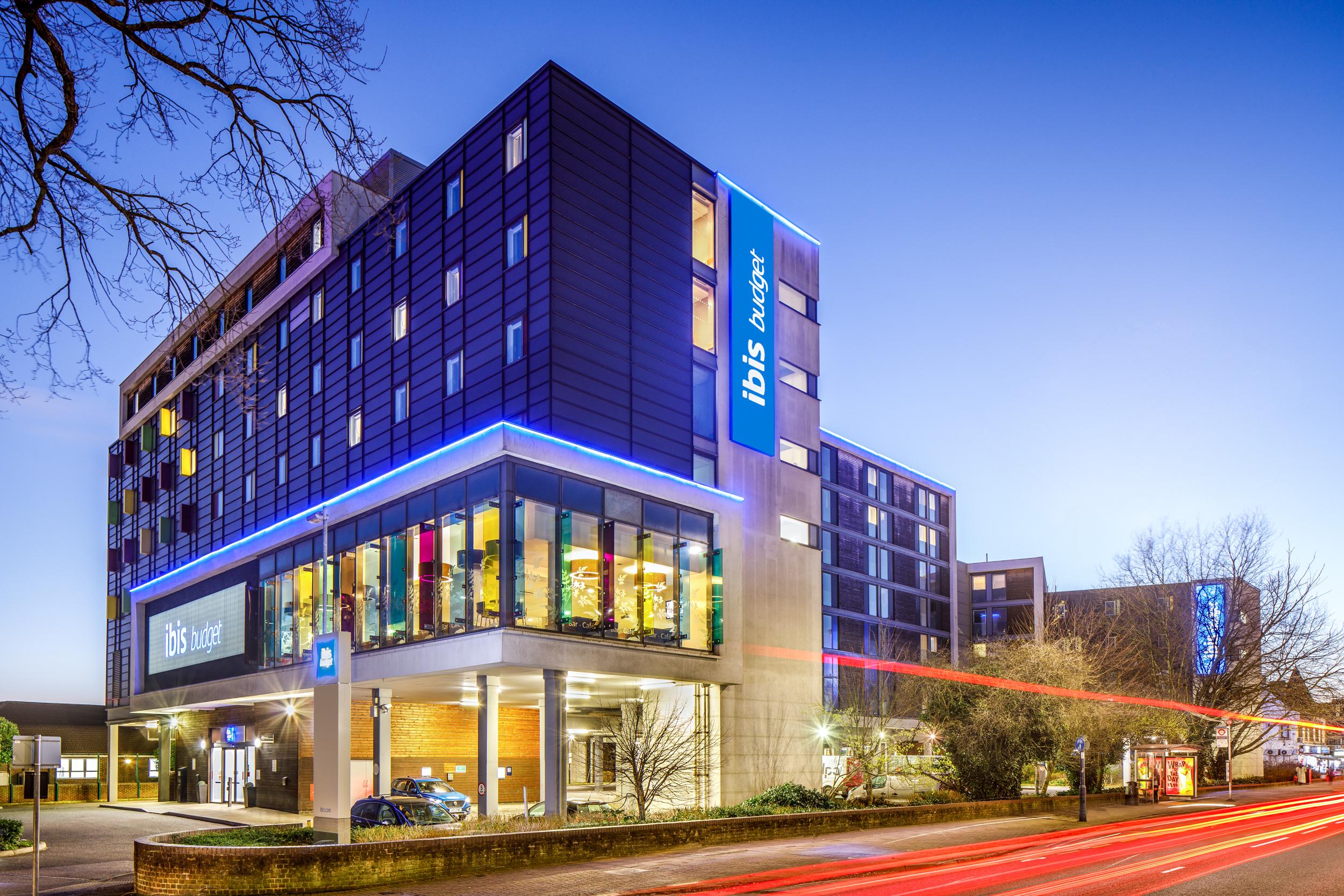 Ibis Budget London Heathrow Central Cranford Kültér fotó