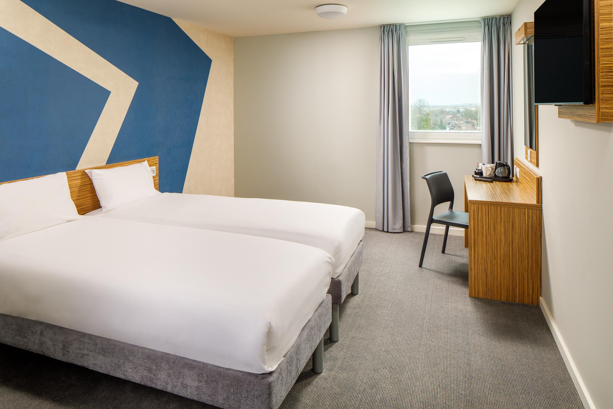 Ibis Budget London Heathrow Central Cranford Kültér fotó