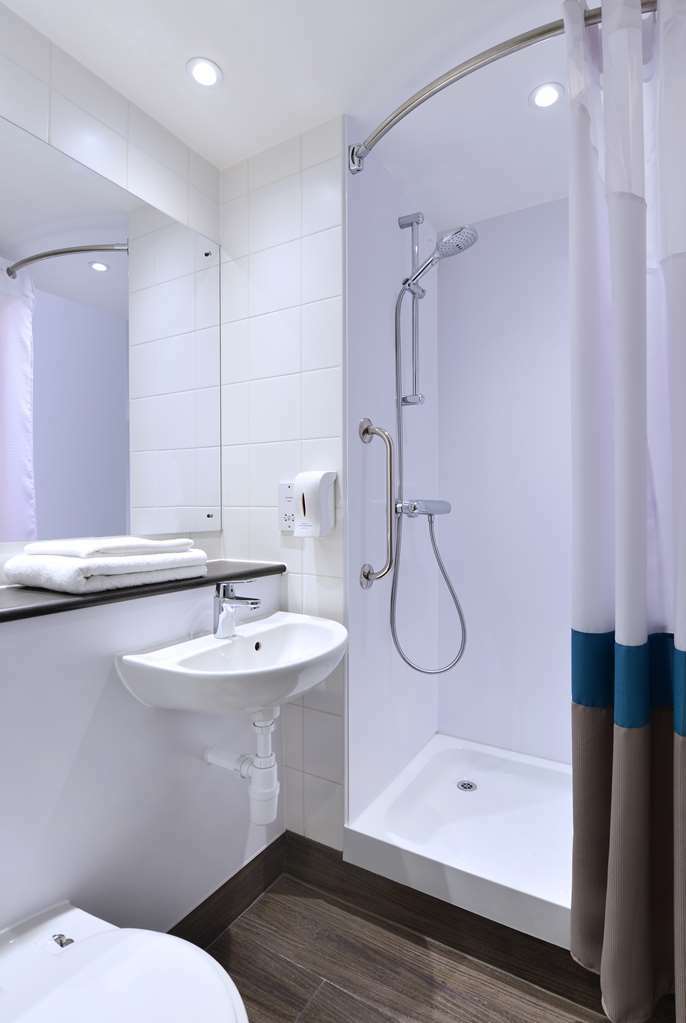 Ibis Budget London Heathrow Central Cranford Szoba fotó